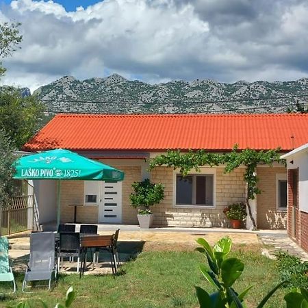 Holiday Home Zeljko,Marija & Jakov 斯塔利格拉德-帕克利尼卡 外观 照片