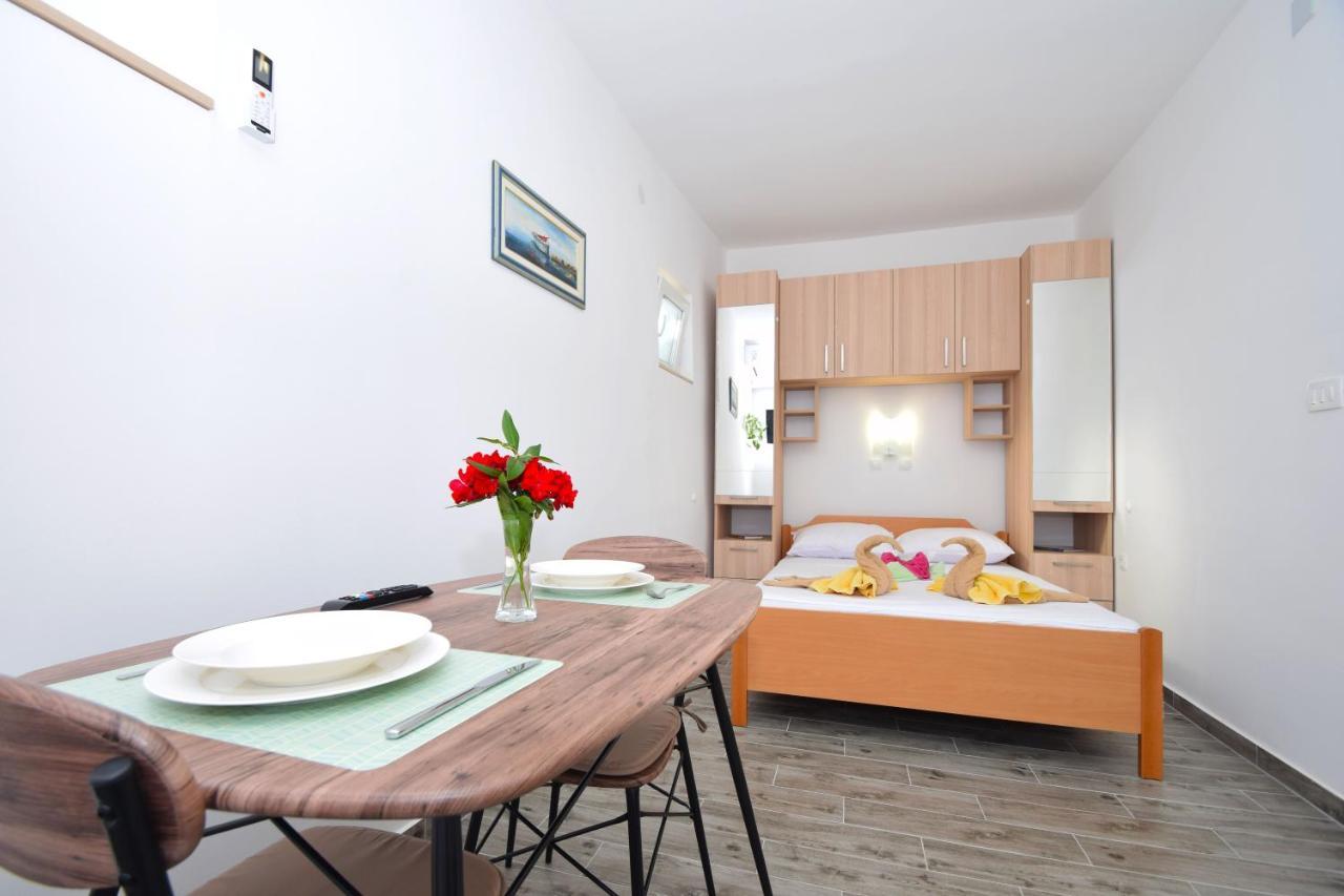 Holiday Home Zeljko,Marija & Jakov 斯塔利格拉德-帕克利尼卡 外观 照片